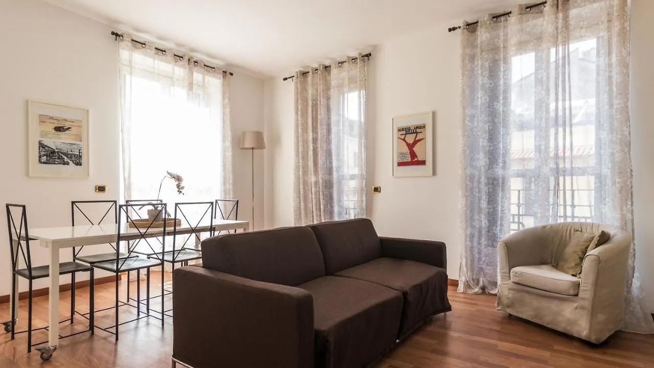 Italianway-Pontaccio Apartment Milan